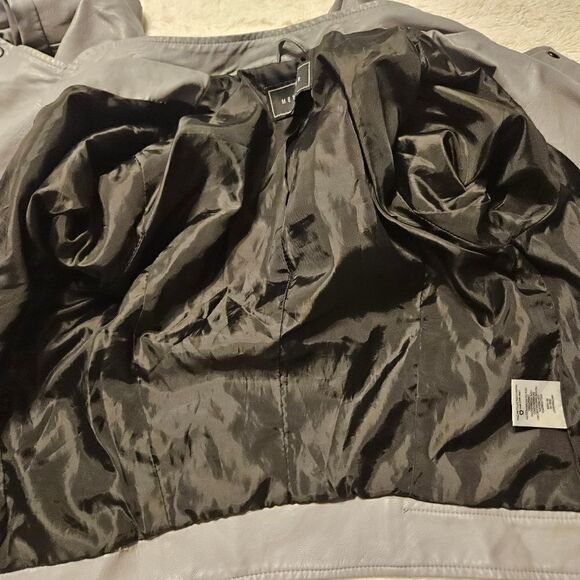 Metaphor jacket  - Picture 7 of 9